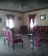 Don Santiago Guesthouse Downtown