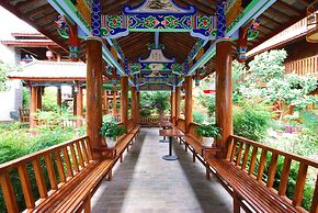 Lijiang Golden Path Hospitality