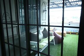 PAMA House Boutique Hostel