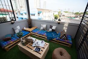 PAMA House Boutique Hostel