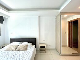 Laguna Beach Resort 2 by PSR ASIA