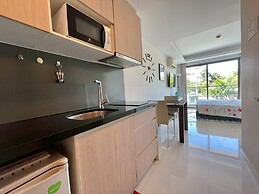 Laguna Beach Resort 2 by PSR ASIA