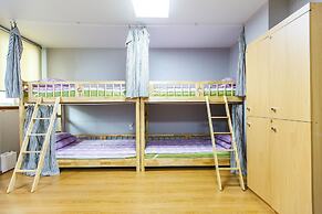 Miso Guesthouse - Hostel