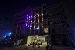 Avari Xpress Faisalabad