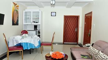 Five to Five Hotel