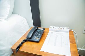 Five to Five Hotel