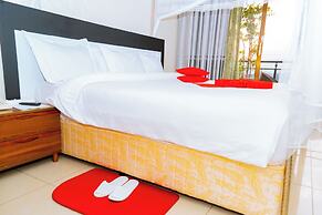Five to Five Hotel