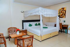 Five to Five Hotel