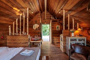 AquaLodge
