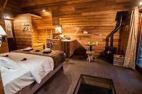 AquaLodge