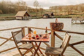 AquaLodge