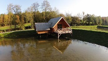 AquaLodge