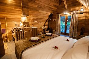 AquaLodge