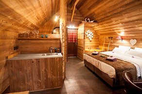 AquaLodge