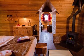 AquaLodge