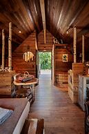 AquaLodge