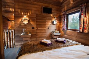 AquaLodge