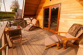 AquaLodge