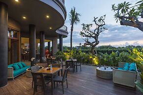 Sense Canggu Beach Hotel