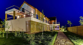 Delta Boutique & Carmen Silva Resort