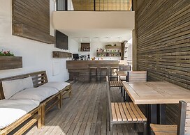 Delta Boutique & Carmen Silva Resort