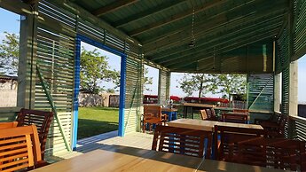 Delta Boutique & Carmen Silva Resort