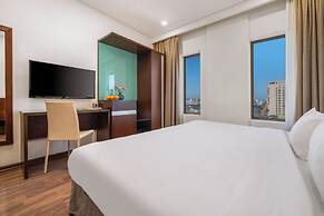 Mitisa Hotel Da Nang - Near Dragon Bridge