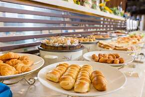 Mitisa Hotel Da Nang - Near Dragon Bridge