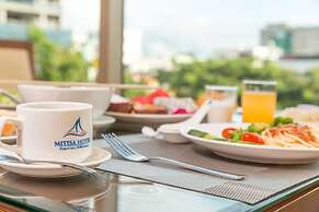 Mitisa Hotel Da Nang - Near Dragon Bridge