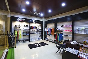 SAM Tuyen Lam Golf & Resorts