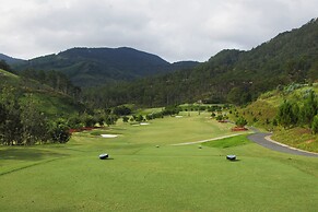 SAM Tuyen Lam Golf & Resorts