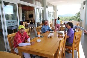 SAM Tuyen Lam Golf & Resorts