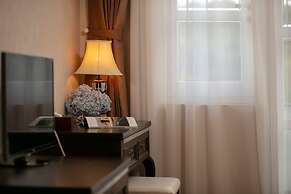 SAM Tuyen Lam Golf & Resorts