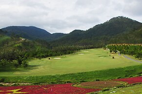 SAM Tuyen Lam Golf & Resorts