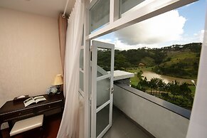 SAM Tuyen Lam Golf & Resorts