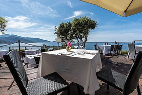 Mangia's Pollina Resort