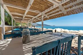 Mangia's Pollina Resort