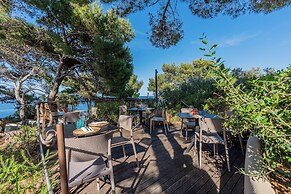 Mangia's Pollina Resort