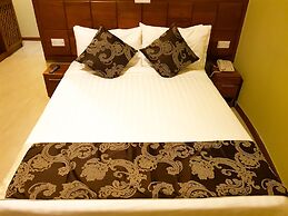 Masailand Safari & Lodge