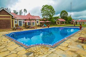 Masailand Safari & Lodge