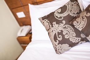 Masailand Safari & Lodge