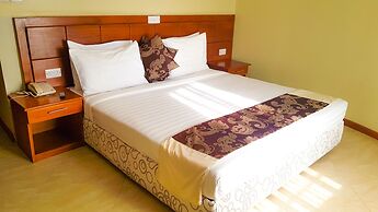 Masailand Safari & Lodge
