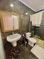 Eleganz Hostel & Suites