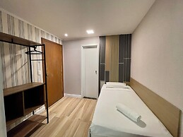 Eleganz Hostel & Suites