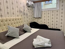 Eleganz Hostel & Suites