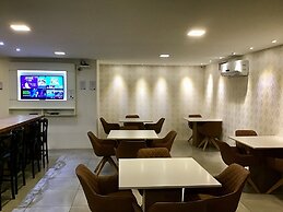 Eleganz Hostel & Suites