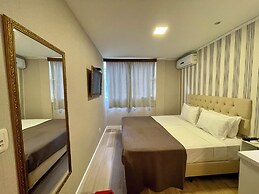 Eleganz Hostel & Suites