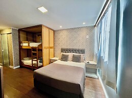 Eleganz Hostel & Suites