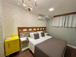 Eleganz Hostel & Suites