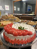 Eleganz Hostel & Suites